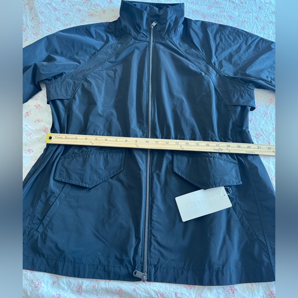 Athleta Westerley Jacket Women's L Black Water Resistant Wind Resistant NWT - Picture 15 of 16
